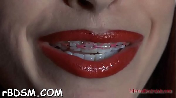 Fastened up beauty waitswith anticipation of hernext castigation