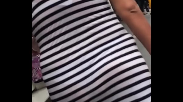 transparenciade tanga cachetero de madura milf