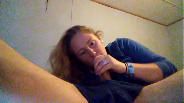 Play MP4 - Amazing blowjob from gf