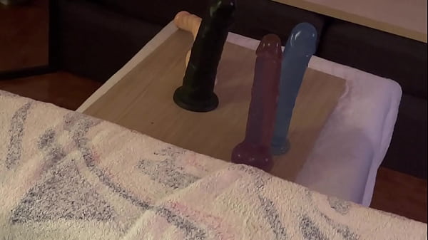 Play MP4 - TAKE DOUBLE DILDO