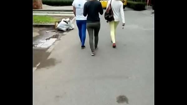 CULITOS LIME&Ntilde;OS CAMINANDO 