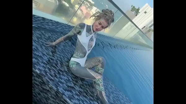 Nonton Hey Is There Someone Who Can Bring Me Back To This Pool Over The Roofs Of Pattaya ?-#bikini #bikinimodel #feettattoo #in... thumbnail