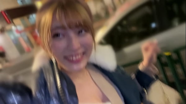 ハメ撮り　gカップでエロいお尻に女子大生。金髪ギャルとハメ撮りsex。中出し 巨乳 ハメ撮り 美乳 コスプレ 女子大生 パイパン ローション・オイル thumbnail