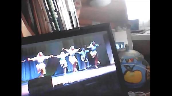 video handmade solo dancing 