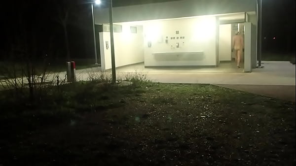 exhibition a cold night arrounf toilet of a rest area 