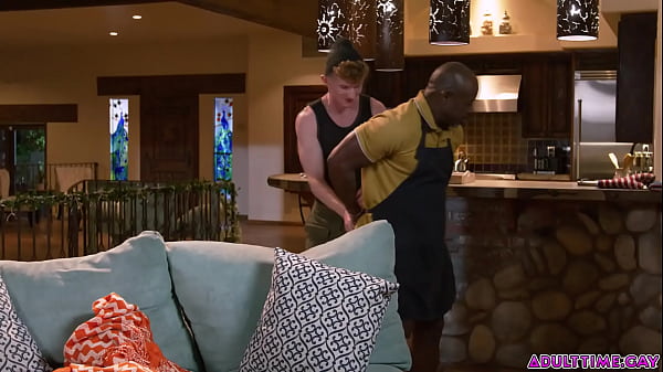 Redhead twink Max Lorde wants a mature and experienced lover to be the one to take his virginity. His older black neighbor Aaron Trainer is the perfect match! 