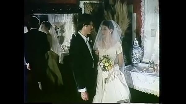 head shrinker_Paul Thomas proposed hisbeautiful blonde pacient trial_treatment of hersexual_anaesthesia using special techniques of_induced_lethargy