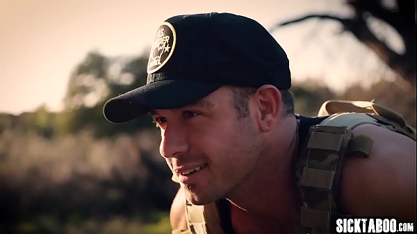 Corrupt policeman banged hot latinaMILF wtih_big ass