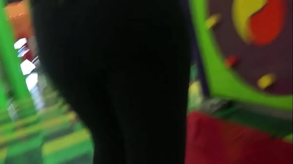 Nonton Candid Girl From Work thumbnail