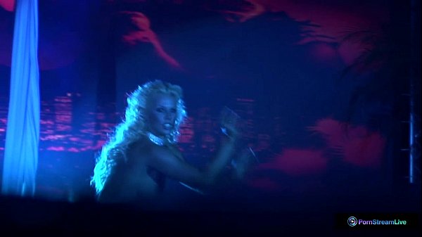 Naked_Ginger Jones aerial silkdance