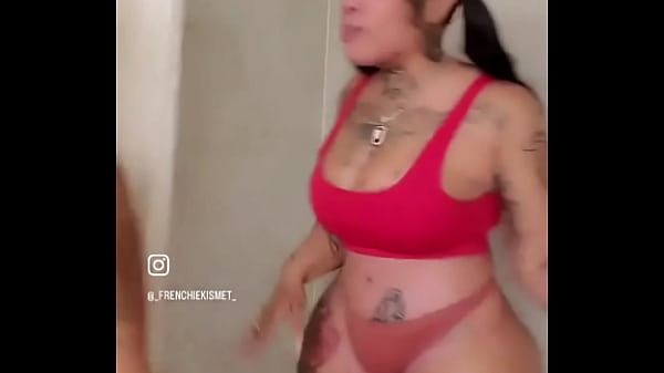 These dude for everybody nowadays was i wrong man handling him in that manner i luv my simps