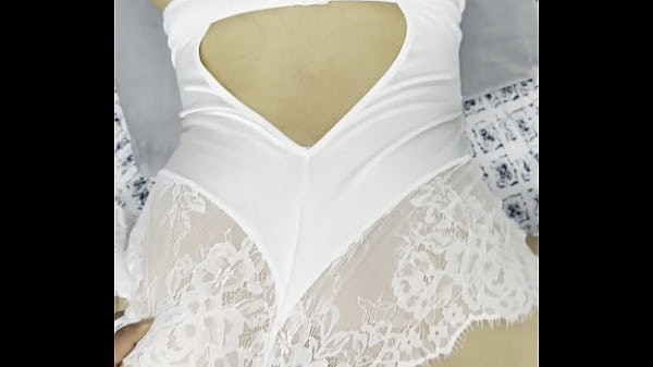 Soy tu angel de la guardia y vengo a que me premies por cuidarte tan bien 