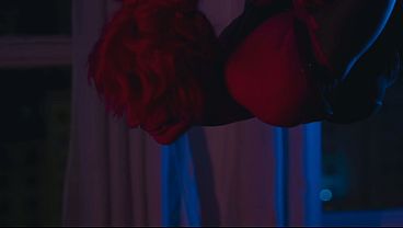 What better way to warm my toes than using hot wax