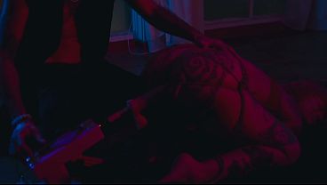 What better way to warm my toes than using hot wax