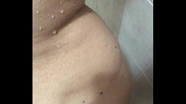 Amigo me dando leite