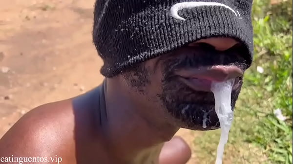 Mamei Um Cara Na Praia thumbnail