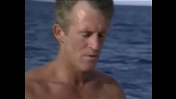 Play MP4 - An experienced slut with big beautiful tits gives a blowjob to her lover on a snow-white yacht and fucks with him in different poses