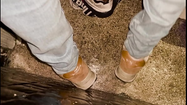 Sexo Gay No Banheiro Da Balada Amador thumbnail