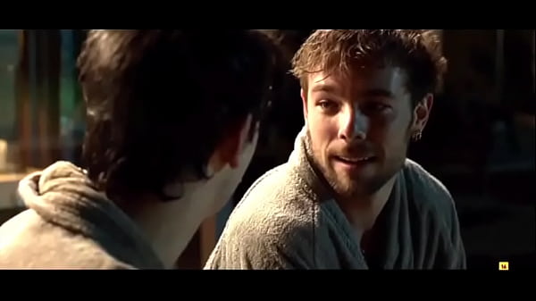 Gay Kiss from Mainstream Movies - #9 | gaylavida.com 