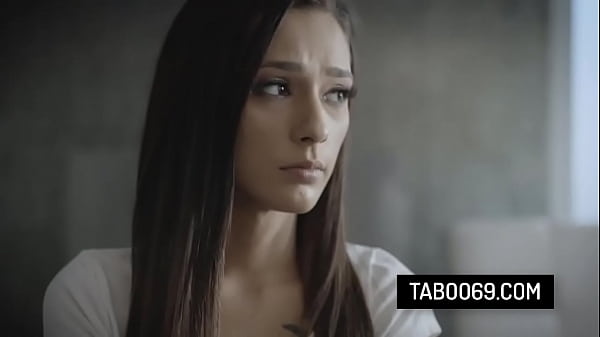 Brunette teen_slut Jaye Summers gets her tightpussy destroyedby her_boyfriend