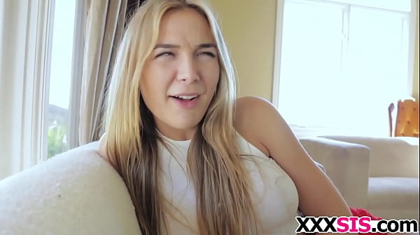 Big tits teen gets kinky with stepbro in bedroom 