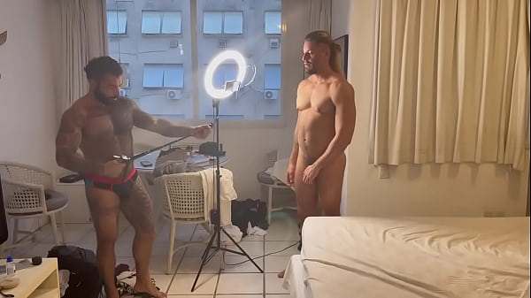 Play MP4 - Bastidores de uma cena