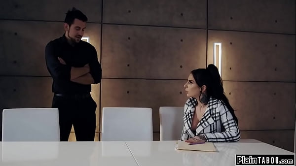 Milf_boss and HR fuck and facesit guy