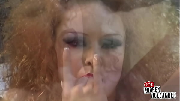 Nonton Audrey&rsquo;s Holes Get Stretched By Otto And Alec&rsquo;s Rods! thumbnail