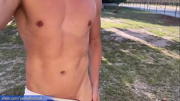 Play MP4 - Sexy muscular man gets naked on the street at broad daylight