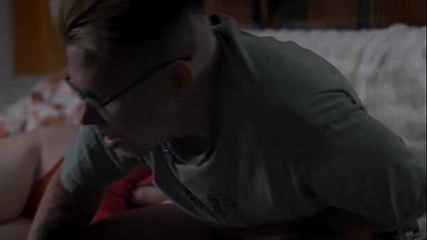 I used my step mom&rsquo;s mouth & pussy while she &ldquo;nap&rdquo; on christmas