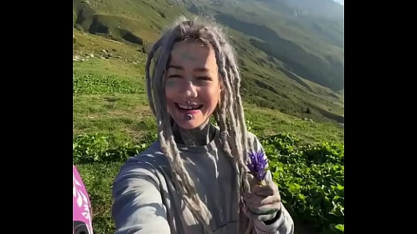 Nonton I Got A Super Amazing Flower From Lily Lu Filmz! ?what&rsquo;s The Most Thoughtful Gift You&rsquo;ve Ever Received?#flower... thumbnail