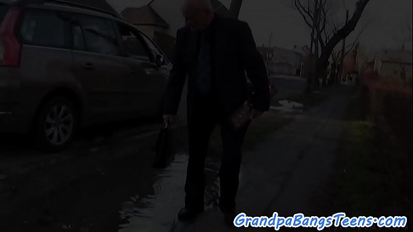 Nonton Doggystyle Banged Teen Gets Drilled Hard thumbnail