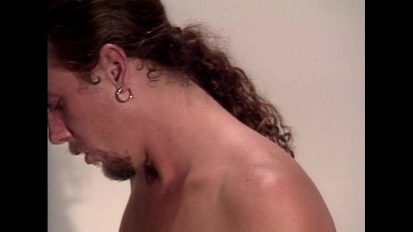 Play MP4 - LBO - Gazongas Galore 02 - scene 1