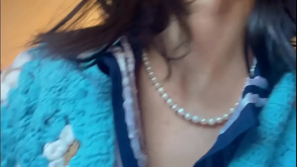 pissing pussy by school girl hana chan she doing house work then go to piss video thumbnail