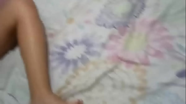 Play MP4 - Mamada amateur casera hasta que se corre