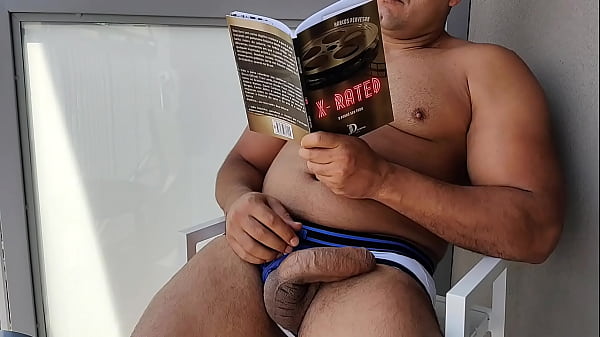 YURI GA&Uacute;CHO BIG COCK CUMSHOT - GIFT TO FANS 