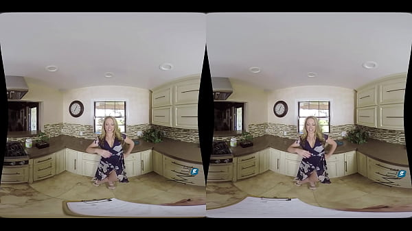 MilfVR Caulking in_the Kitchen ft Carmen Valentina