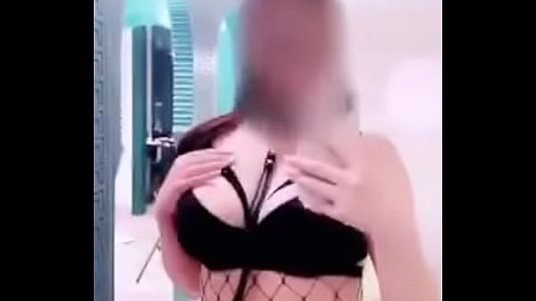 #arabic #arabs #arabian #losangeles #saudiarabia #riyadh #beverlyhills90210 #sexy #beautiful life #bimbo #luxurygirl #lux 