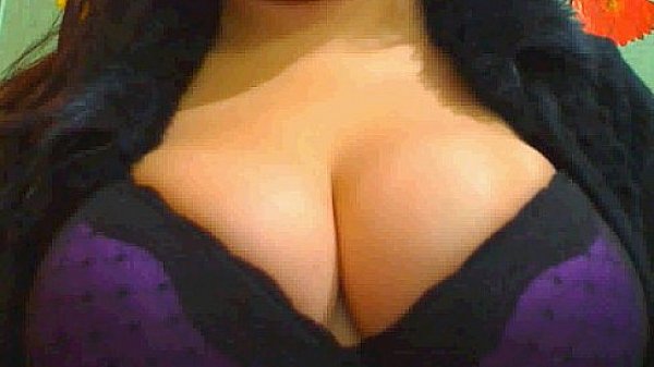 Gabriela big tits in webcam 