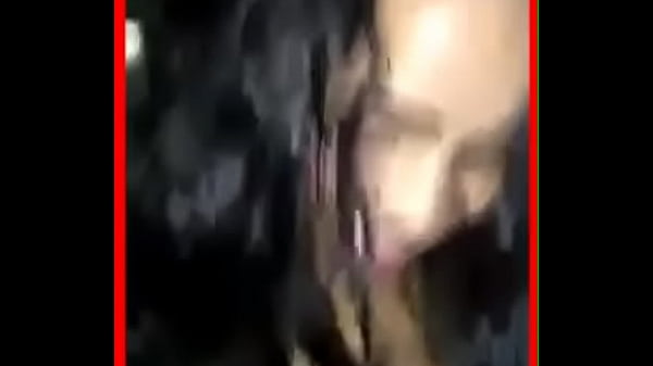 Rica_morrita_sonriendo mientras tienetoda miverga adentro