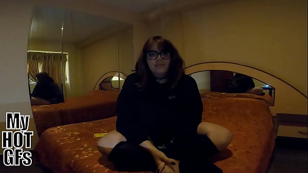 Nonton Me Follo A Una Hermosa Chubby Llamada Mimi. thumbnail