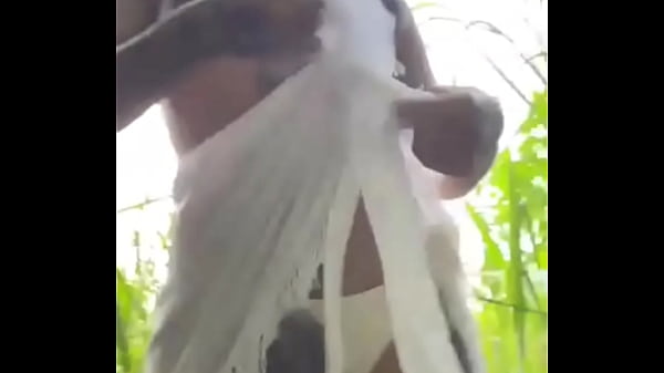 Play MP4 - By the road