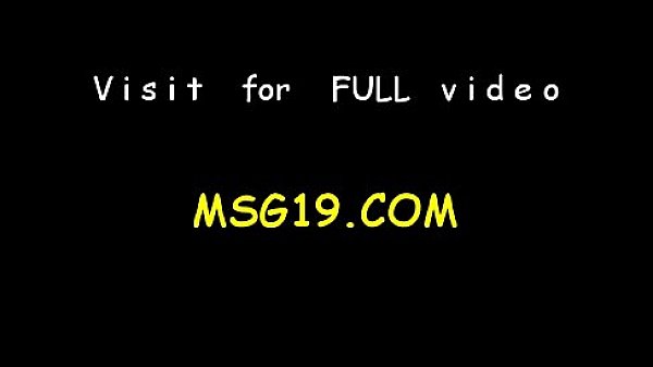 Skinny chick enjoys deep insertion 