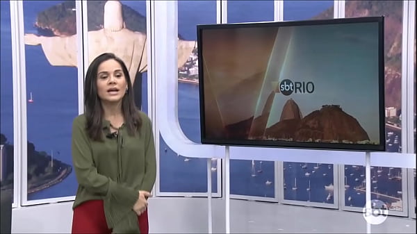 Nonton Isabele Benito A Cal&ccedil;a Marcando Bem A Piriquita thumbnail