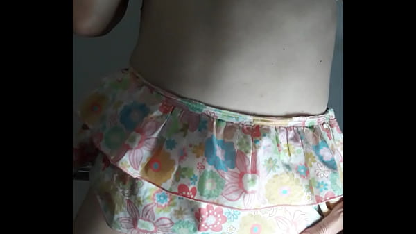 Play MP4 - Trans gostosa mostrando o corpinho del&iacute;cia