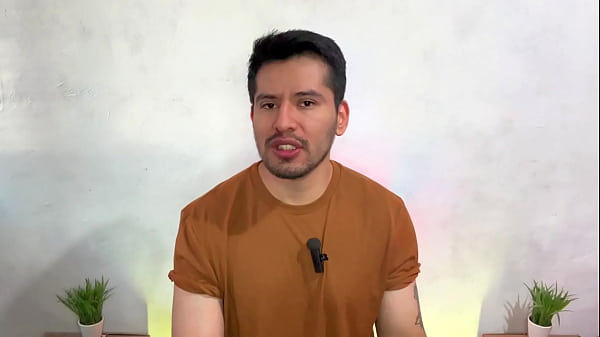 Alba&ntilde;il penetrando a pelo al joven jefe en su cumplea&ntilde;os 