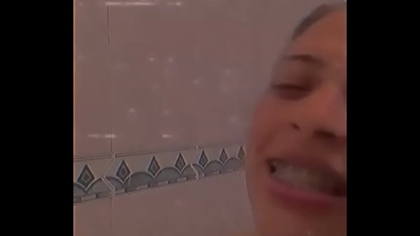 Cantado en mientras me ba&ntilde;o 