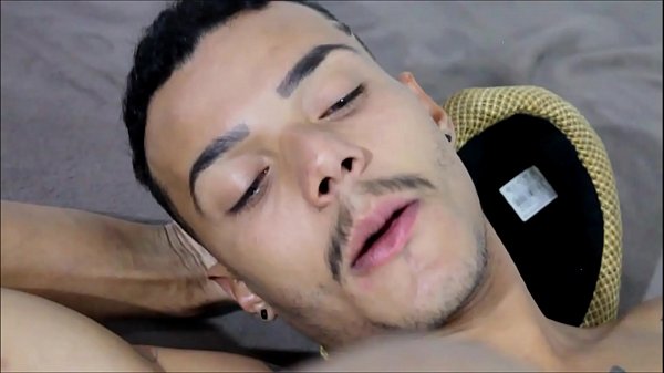 Play MP4 - O MORADOR DE RUA