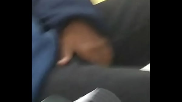 Neg&atilde_o pegando Malaquias em p&uacute_blico