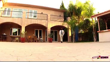 Nonton He Slaps Her Big Mature Ass, And She Is Busy Trying To Swallow His Bbc thumbnail